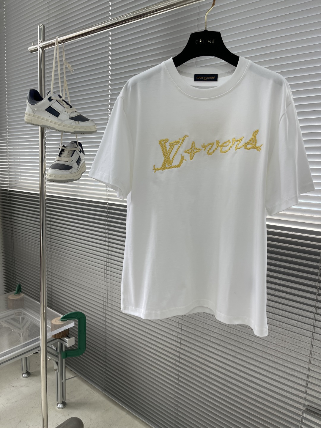 Louis Vuitton 25SS White Cotton T-Shirt with Embroidered Logo, High-Density Fabric