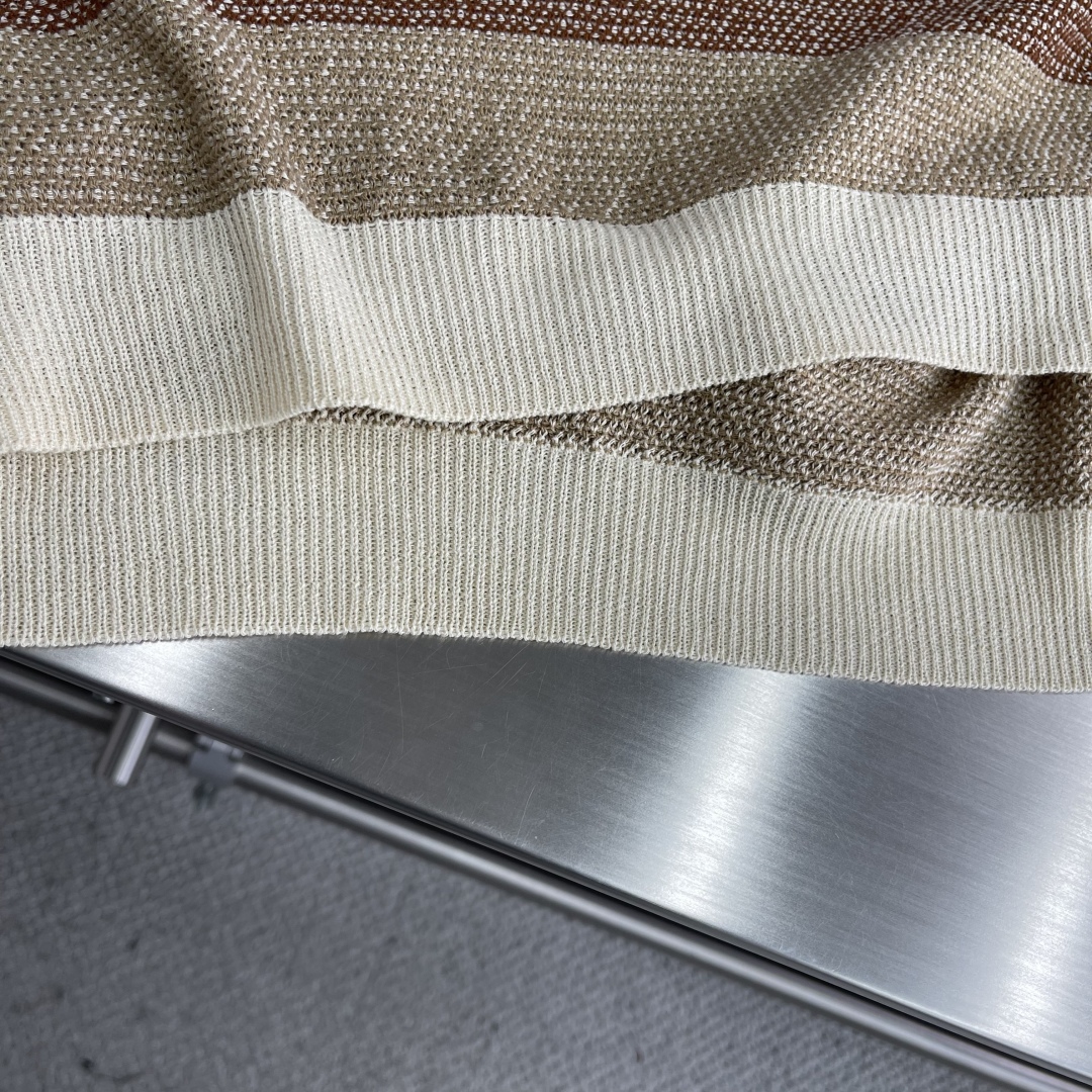 Loro Piana Striped Linen Knit Top - Soft, Lightweight, and Stylish 6 cmp i1744969568485 9038 0 3