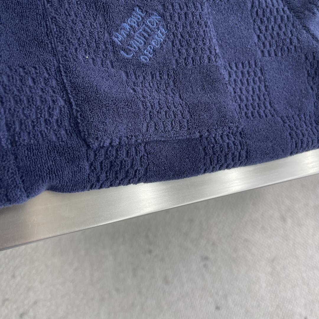 Louis Vuitton  衬衫ami,服装 4