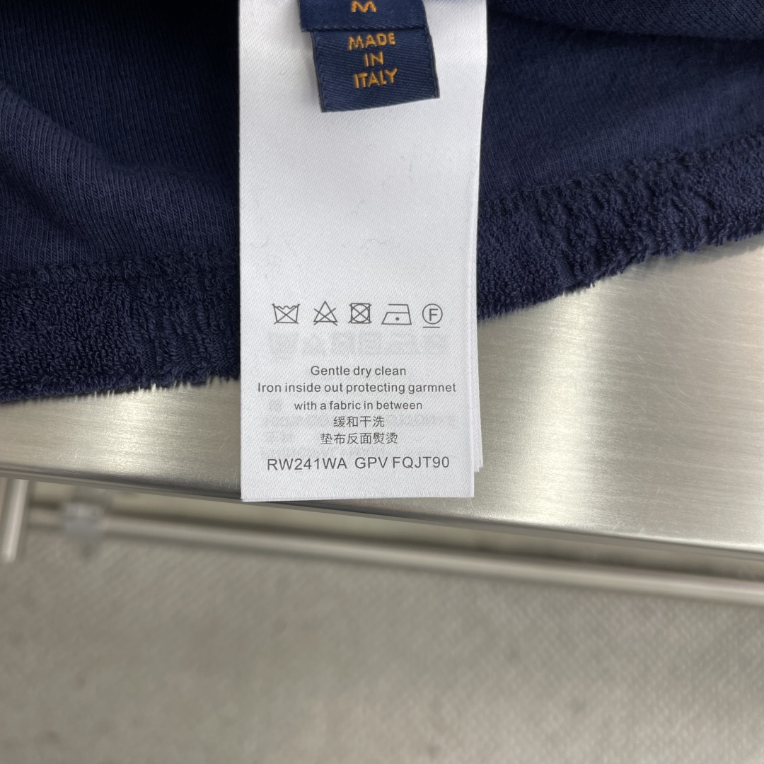 Louis Vuitton  衬衫ami,服装 7