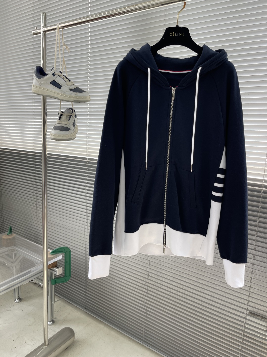 Thom Browne Navy & White Cotton Zip-Up Hoodie Striped Sleeve Detail 1 cmp i1745149960595 1789 0 5
