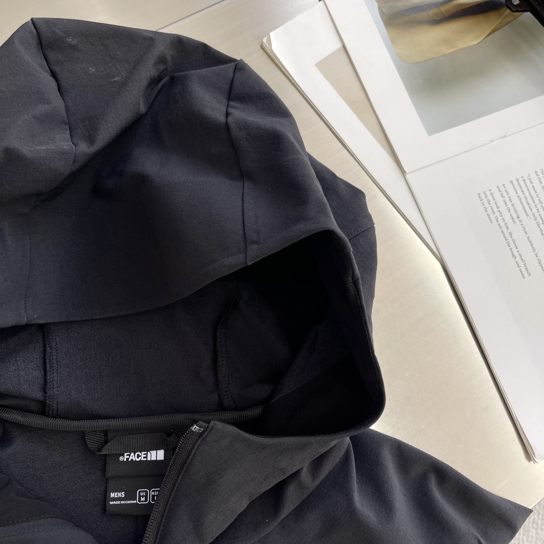 The North Face Men's Windproof Water-Resistant Softshell Hoodie Jacket 3 cmp i1745237417725 4131 0 0