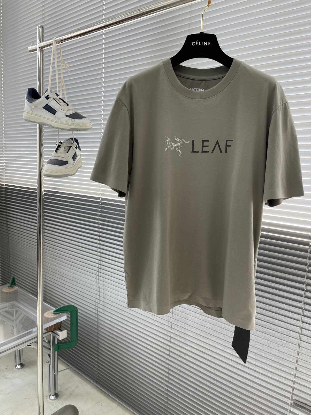 Arc'teryx LEAF Logo T-Shirt - Comfortable Cotton Blend Tee for Everyday Wear 1 cmp i1745240145244 8474 0 5