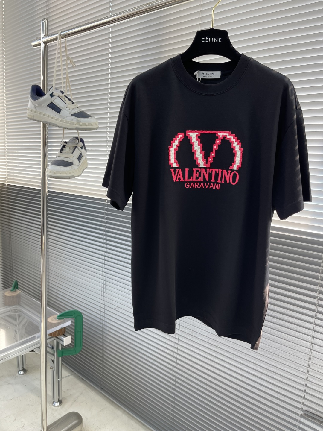 Valentino Garavani Men's Black Cotton T-Shirt with Embroidered VLTN Logo