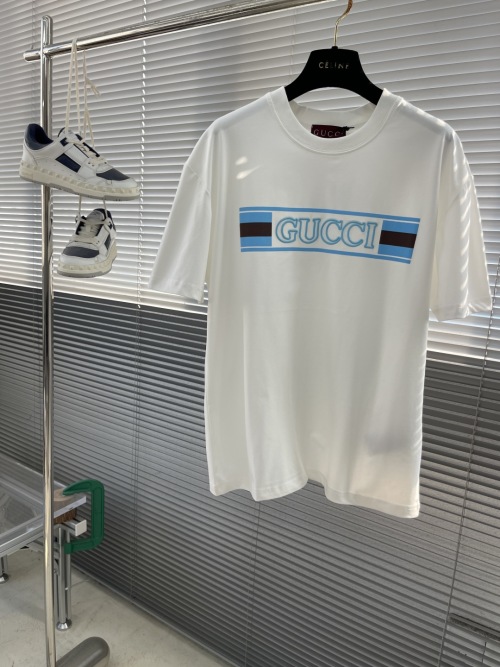 Gucci 2025SS Fashion Printed Short-Sleeve T-Shirt with Embroidered Logo 1 Gucci 2025SS Fashion Printed Short-Sleeve T-Shirt with Embroidered Logo