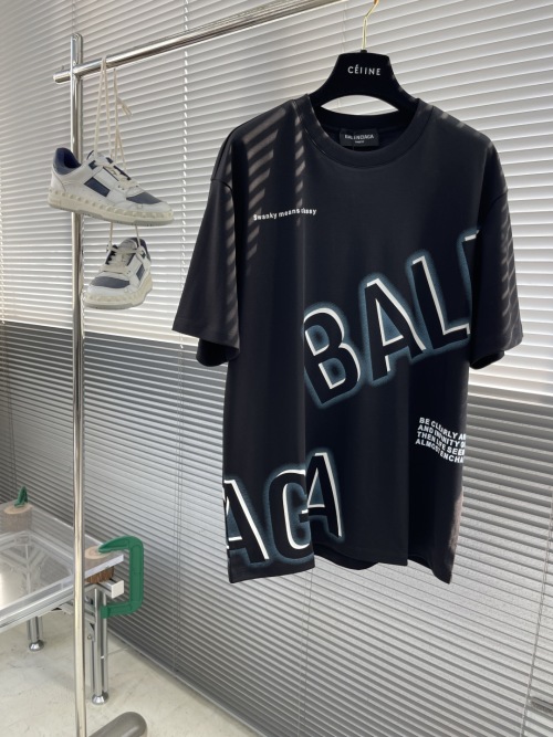 Balenciaga 2025 Spring/Summer T-Shirt | Modal Silk Blend, Soft & Breathable 1 Balenciaga 2025 Spring/Summer T-Shirt | Modal Silk Blend, Soft & Breathable