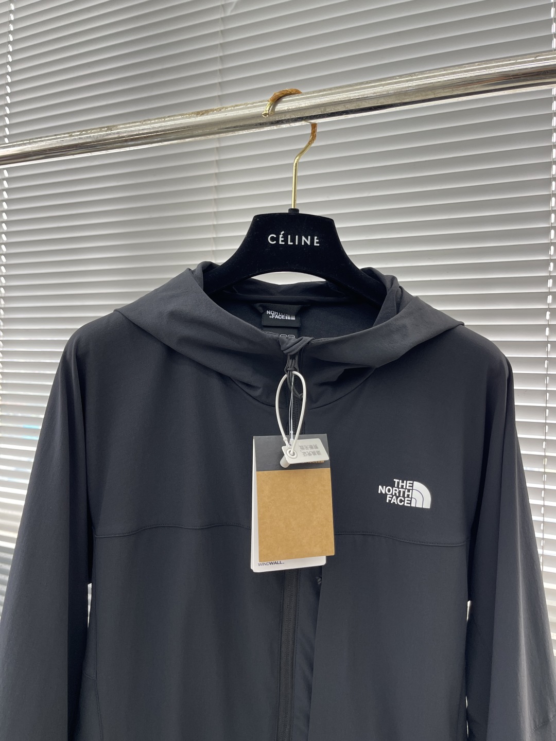 The North Face Men's Windproof Water-Resistant Softshell Hoodie Jacket 2 cmp i1745327325249 1270 0 6