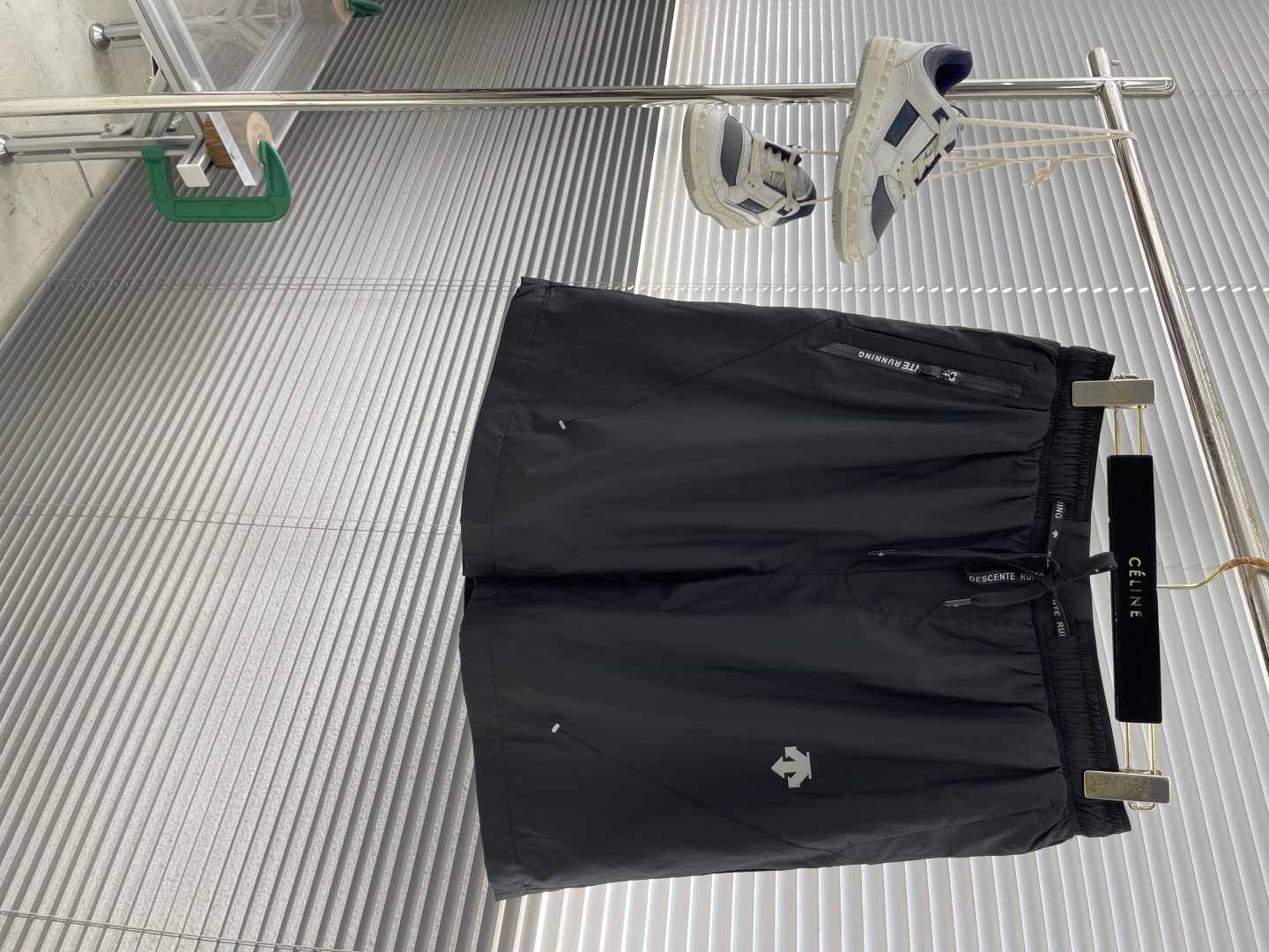 Descente Men's Quick-Dry Casual Shorts - Lightweight & Breathable for Sports 1 cmp i1745327539554 9995 0 6