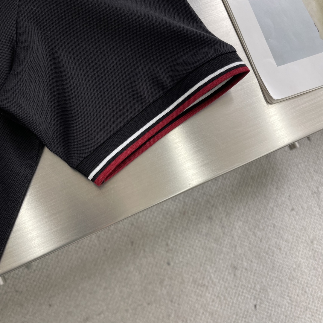 PRADA Men's Polo Shirt - Short Sleeve, Ribbed Trim, Classic Fit, Summer Style 5 cmp i1745329554298 1584 0 2
