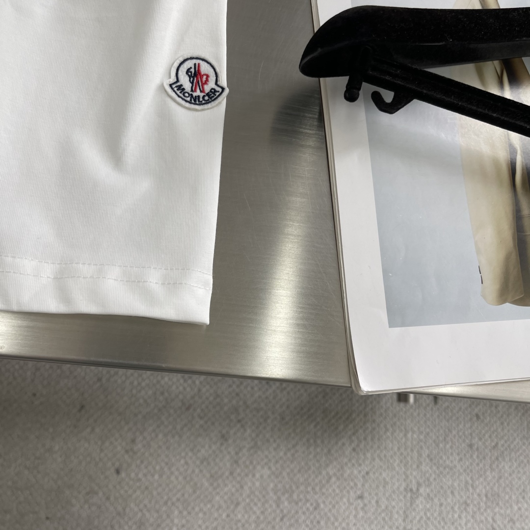 Moncler Embroidered Logo T-Shirt - A Summer Essential in Pure Cotton Comfort 6 cmp i1745329593431 5313 0 3