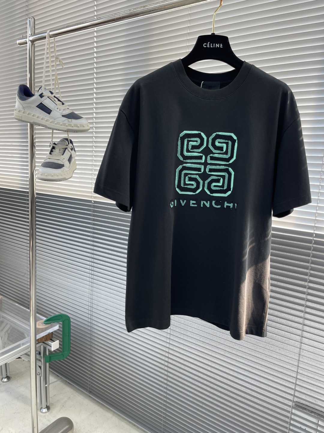 Givenchy Men's Black Cotton T-Shirt with Embroidered Logo - Spring/Summer 2024 1 cmp i1745330365409 7608 0 5