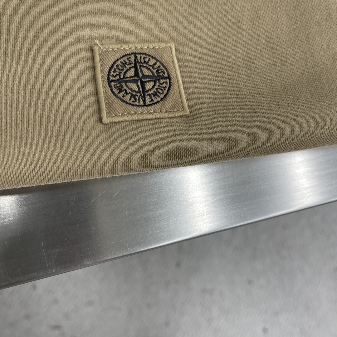 Stone Island 2025 S/S Crewneck T-Shirt, Lightweight Cotton, Embroidered Logo 5 cmp i1745410261353 6384 0 1