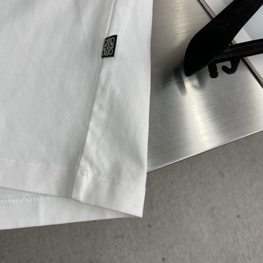 Loewe 25SS Embroidered Logo T-Shirt, Premium Cotton, Relaxed Fit 7 cmp i1745410381289 8391 0 2