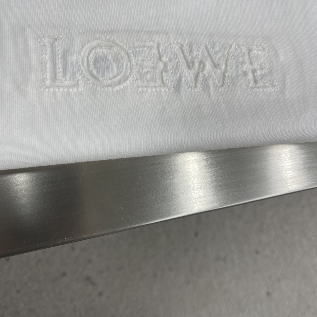 Loewe 25SS Embroidered Logo T-Shirt, Premium Cotton, Relaxed Fit 5 cmp i1745410381293 6516 0 1