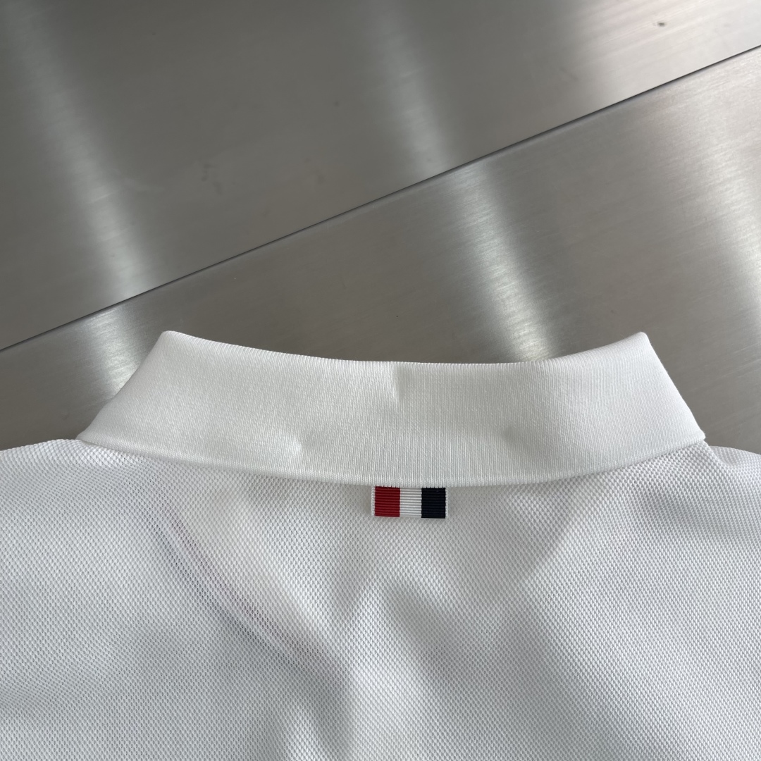 Classic Fit Polo Shirt with Striped Sleeve Detail - Spring/Summer 2025 Collection 7 cmp i1745411089344 4469 0 3