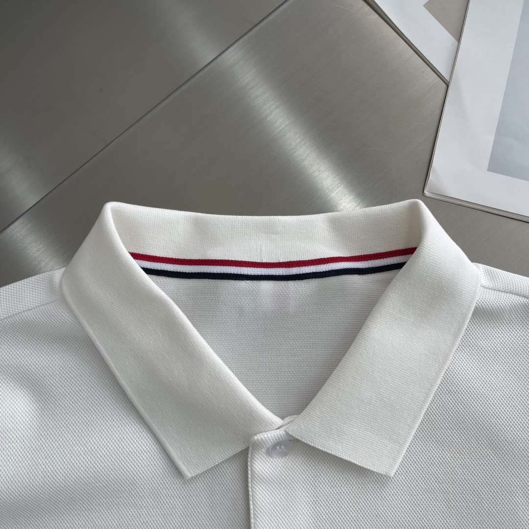 Classic Fit Polo Shirt with Striped Sleeve Detail - Spring/Summer 2025 Collection 3 cmp i1745411089353 2320 0 0