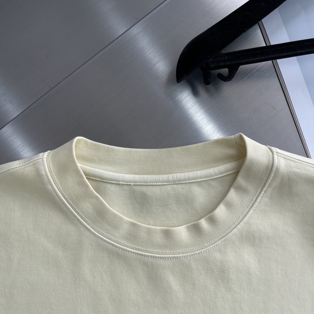 Prada 2025 Spring/Summer Crewneck T-Shirt - Vintage Washed Cotton Tee 3 cmp i1745411192611 7476 0 0