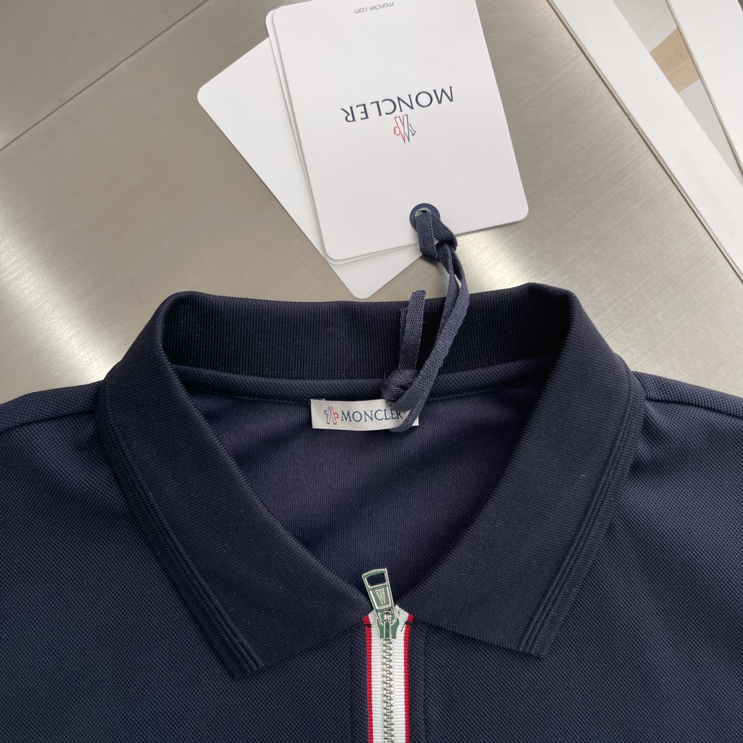 Moncler Men's Cotton Piqué Polo Shirt with Tricolor Zipper - Modern Fit 3 cmp i1746443477877 7869 0 0