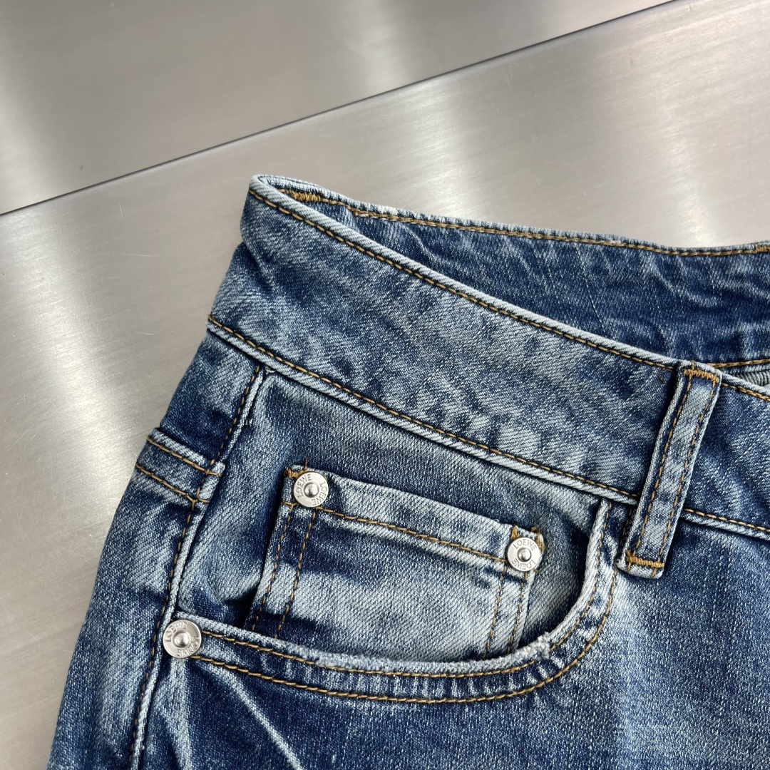 LOEW  牛仔长裤服装 5