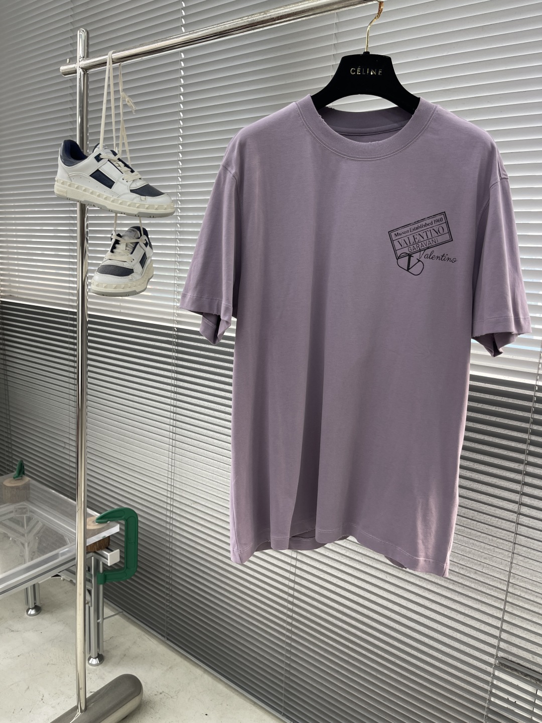 Valentino Garavani VLTN Logo Print Short Sleeve T-Shirt - Lilac 1 cmp i1746444686255 438 0 5