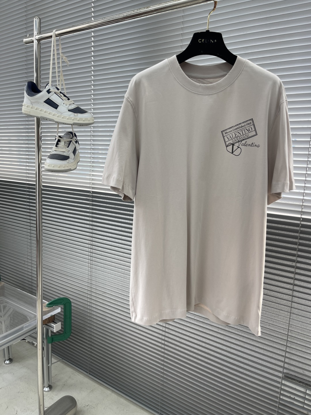 Valentino Garavani VLTN Logo Print Cotton T-Shirt Short Sleeve Crew Neck 1 cmp i1746444711989 13 0 5