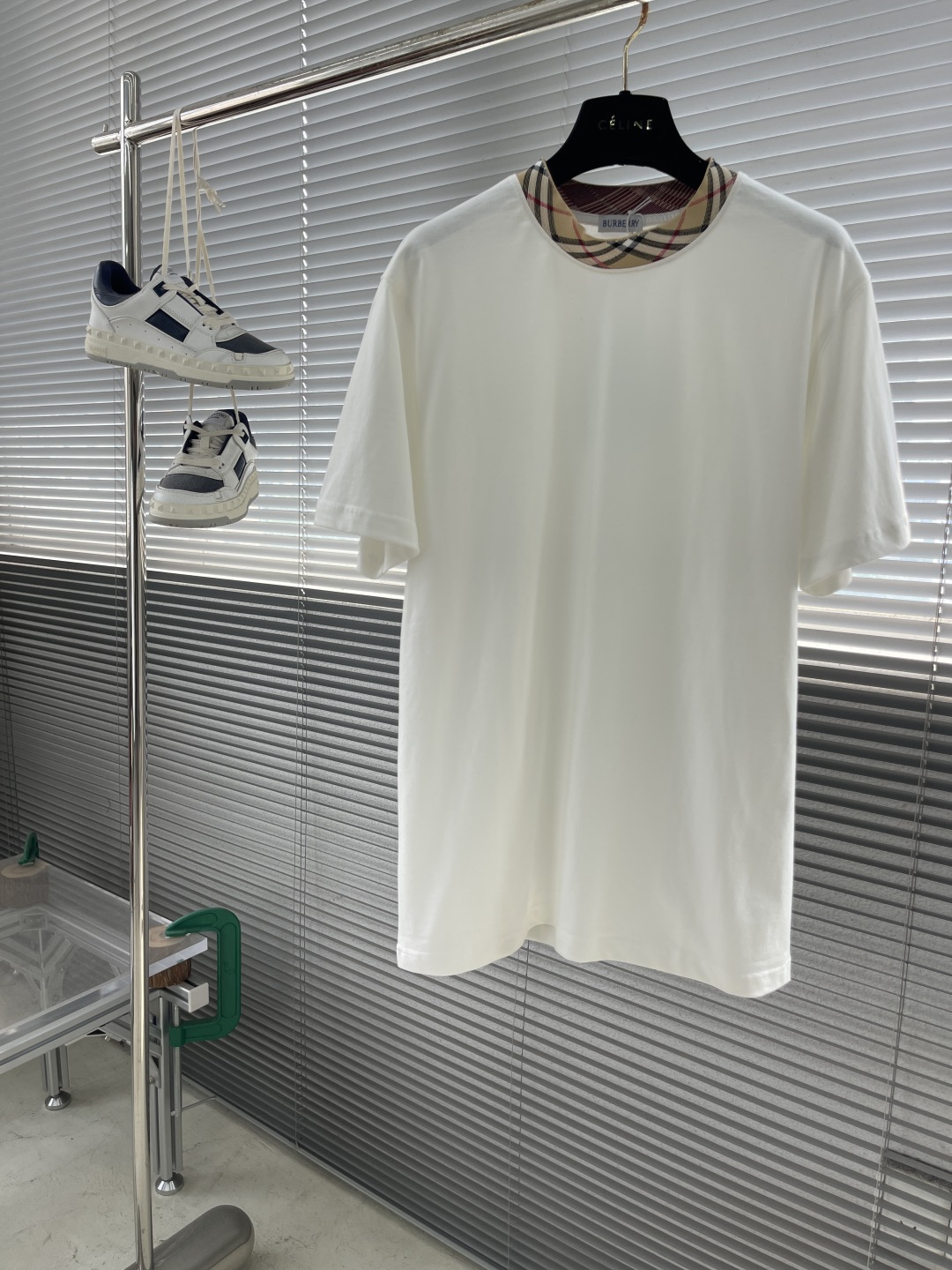 Burberry Men's White Cotton T-Shirt with Checkered Neckline – Modern Fit 1 cmp i1746445710009 5590 0 5
