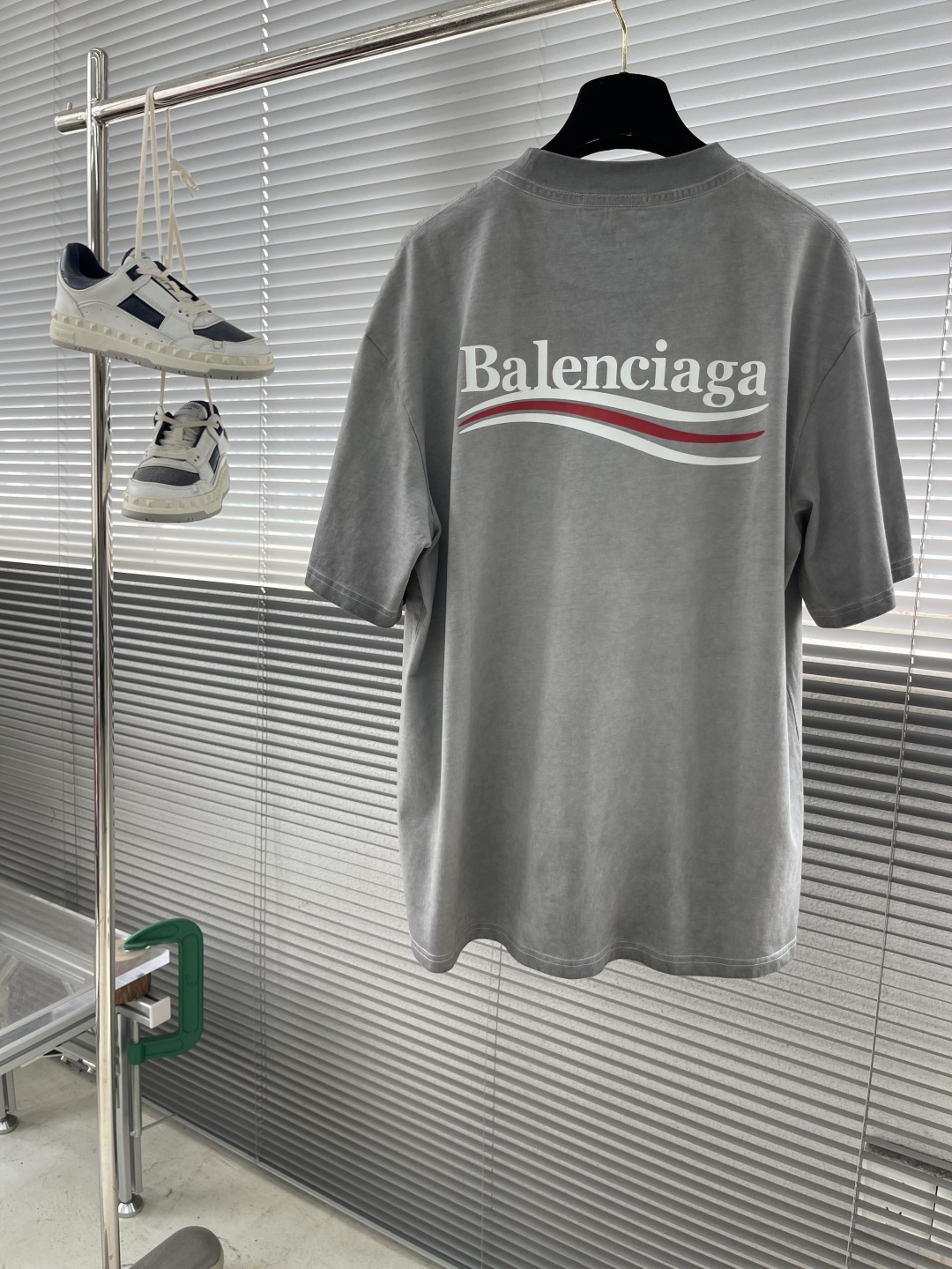 Balenciaga Distressed Logo T-Shirt - Premium Cotton, Unisex Fashion 8 cmp i1746523982869 6305 0 7