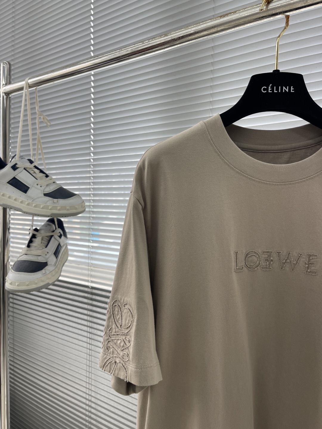 Loewe 25SS Spring/Summer Cream Embroidered Logo T-Shirt - M to 5XL 2 cmp i1746524588618 9422 0 6