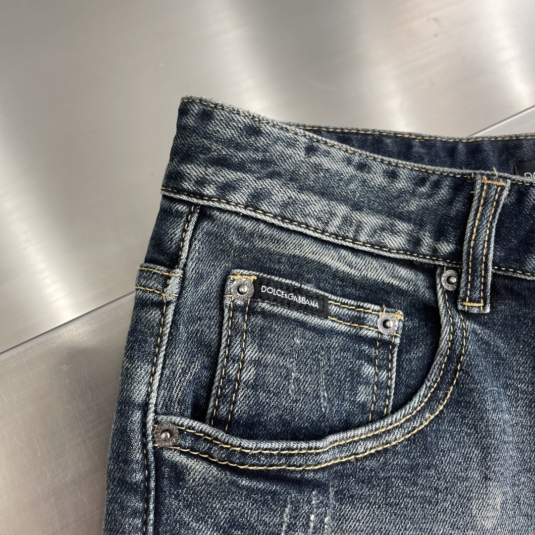 Dolce & Gabbana  牛仔短裤服装 4