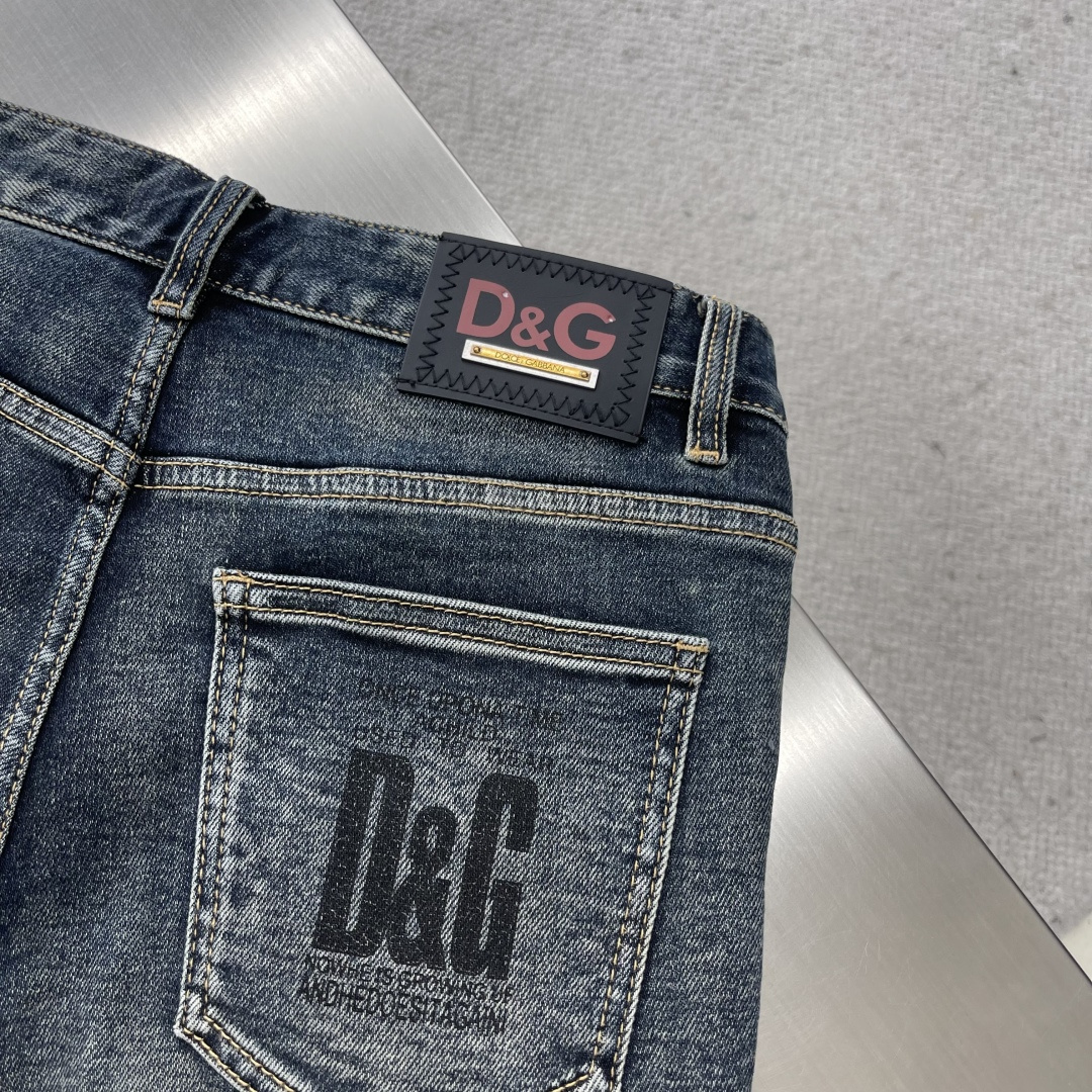 Dolce & Gabbana  牛仔短裤服装 8