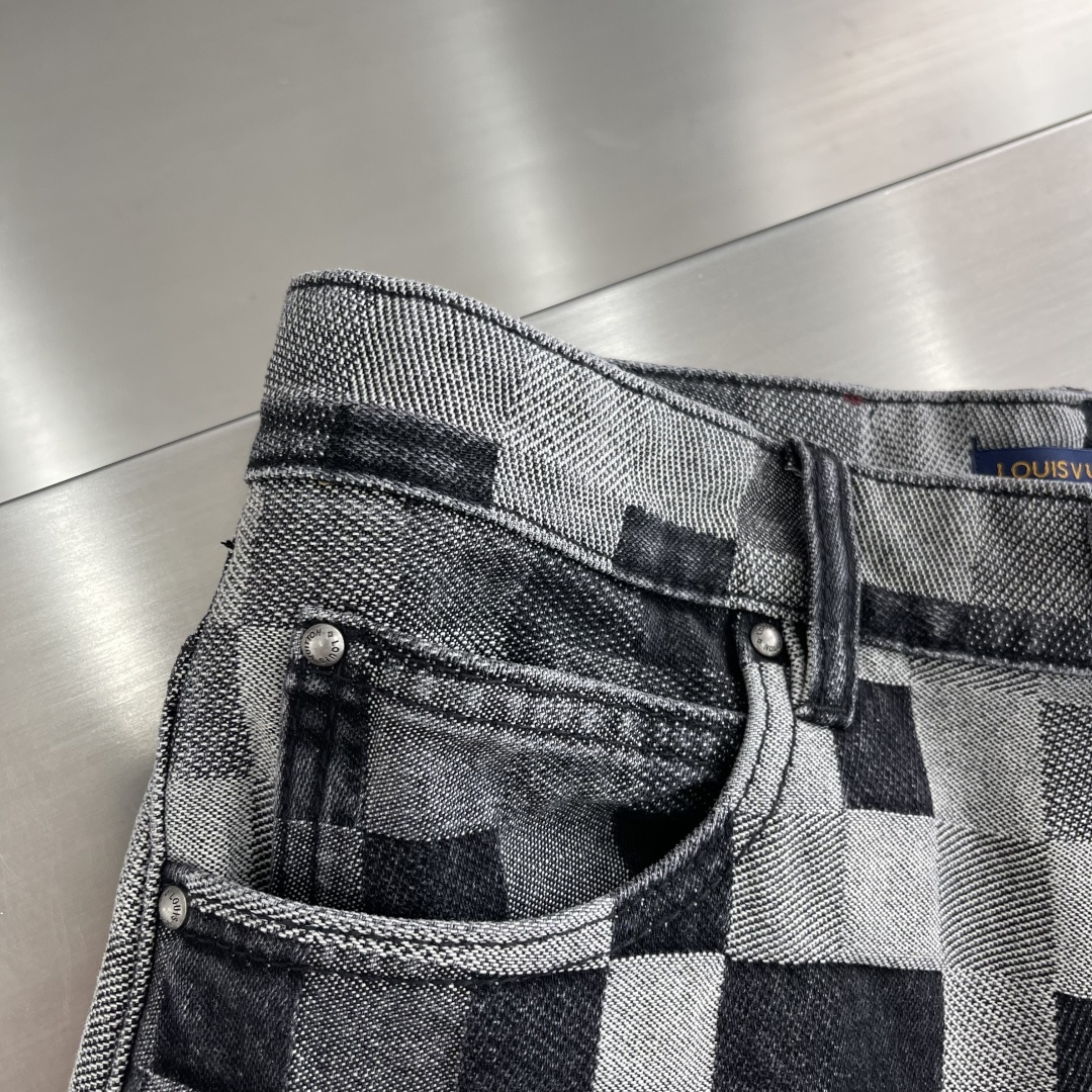   牛仔短裤服装 4