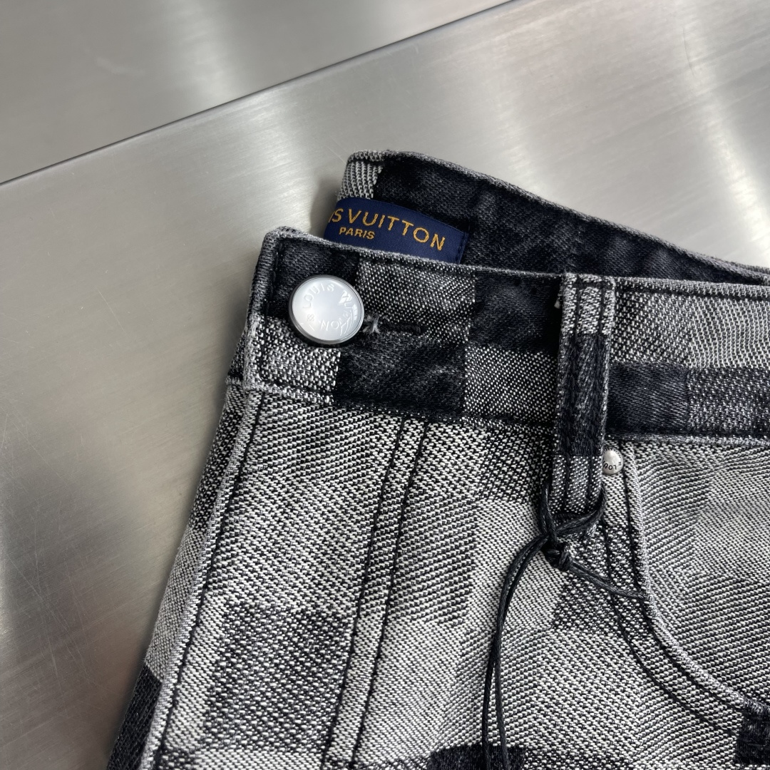   牛仔短裤服装 3