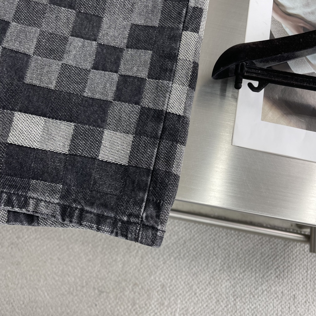   牛仔短裤服装 7