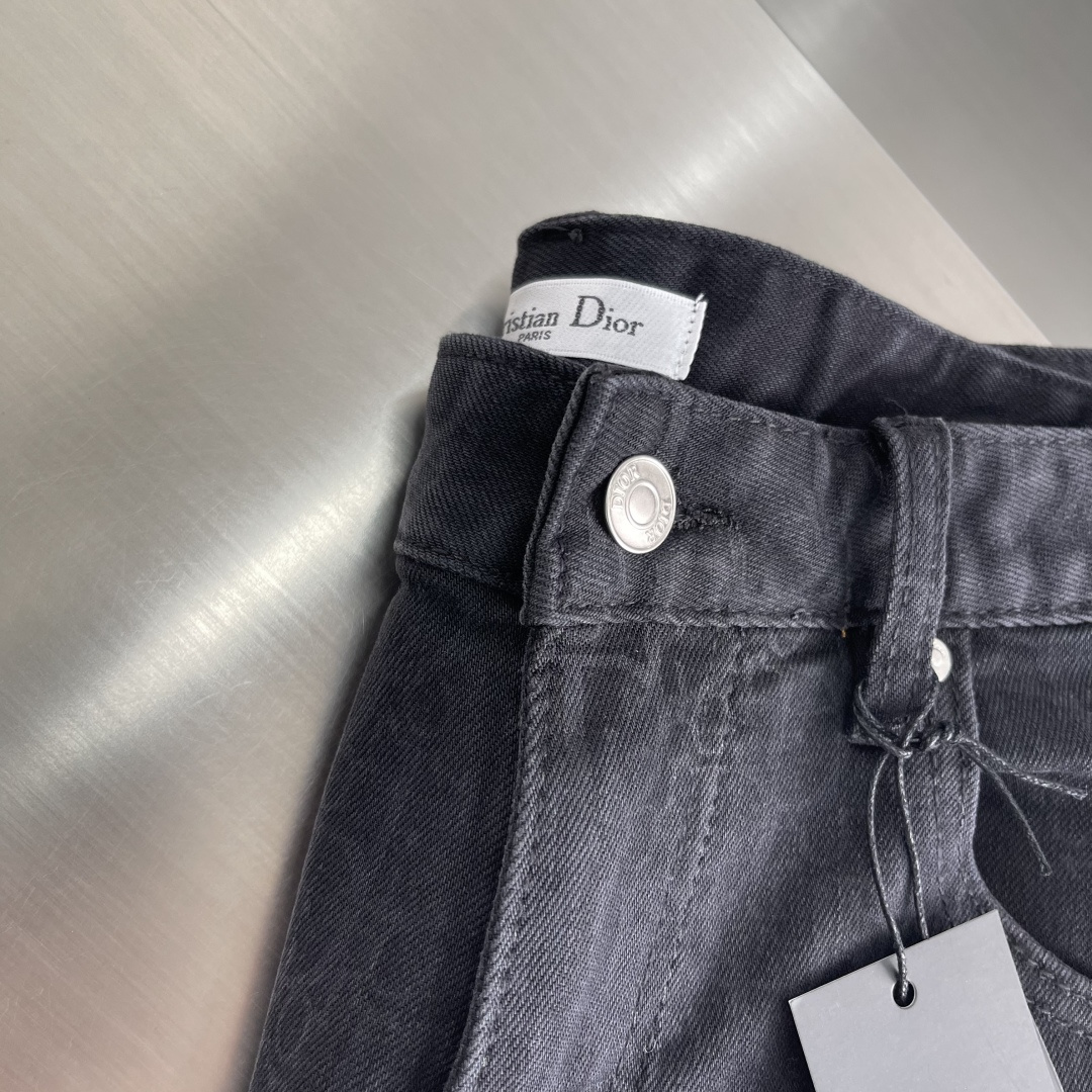 DIO  牛仔短裤服装 4