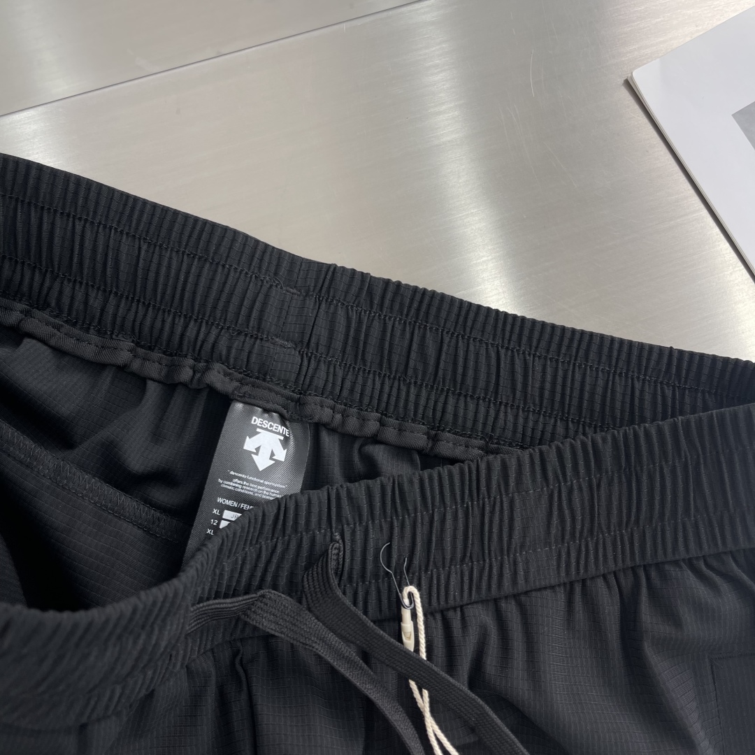 Descente Men's Ice Silk Quick-Dry Lightweight Athletic Long Pants 5 cmp i1746625138491 9231 0 2
