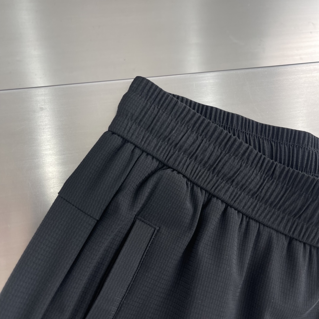 Descente Men's Ice Silk Quick-Dry Lightweight Athletic Long Pants 4 cmp i1746625138499 4398 0 1