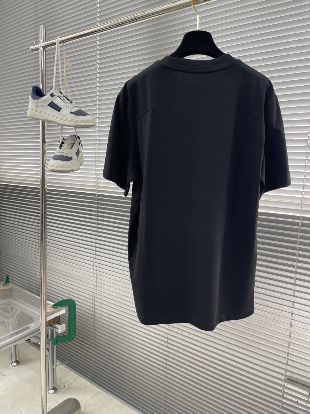 Dior 25SS Round Neck T-Shirt - Embroidered Detail, Soft Cotton, and Modern Fit 8 cmp i1746698951753 8920 0 7