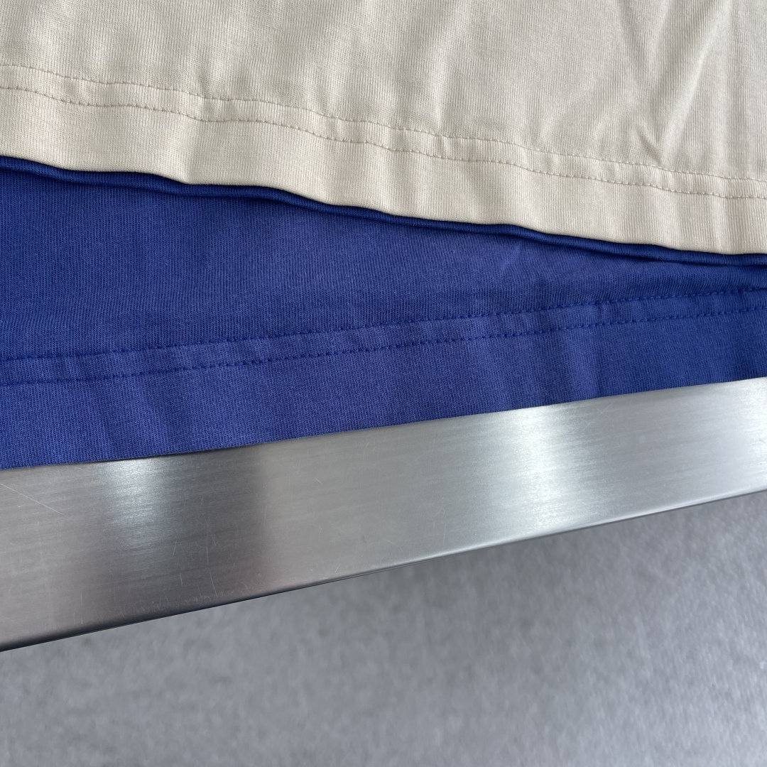 Loewe 2025 Spring/Summer Reversible T-Shirt with Embroidered Logo 5 cmp i1746783786301 2455 0 2