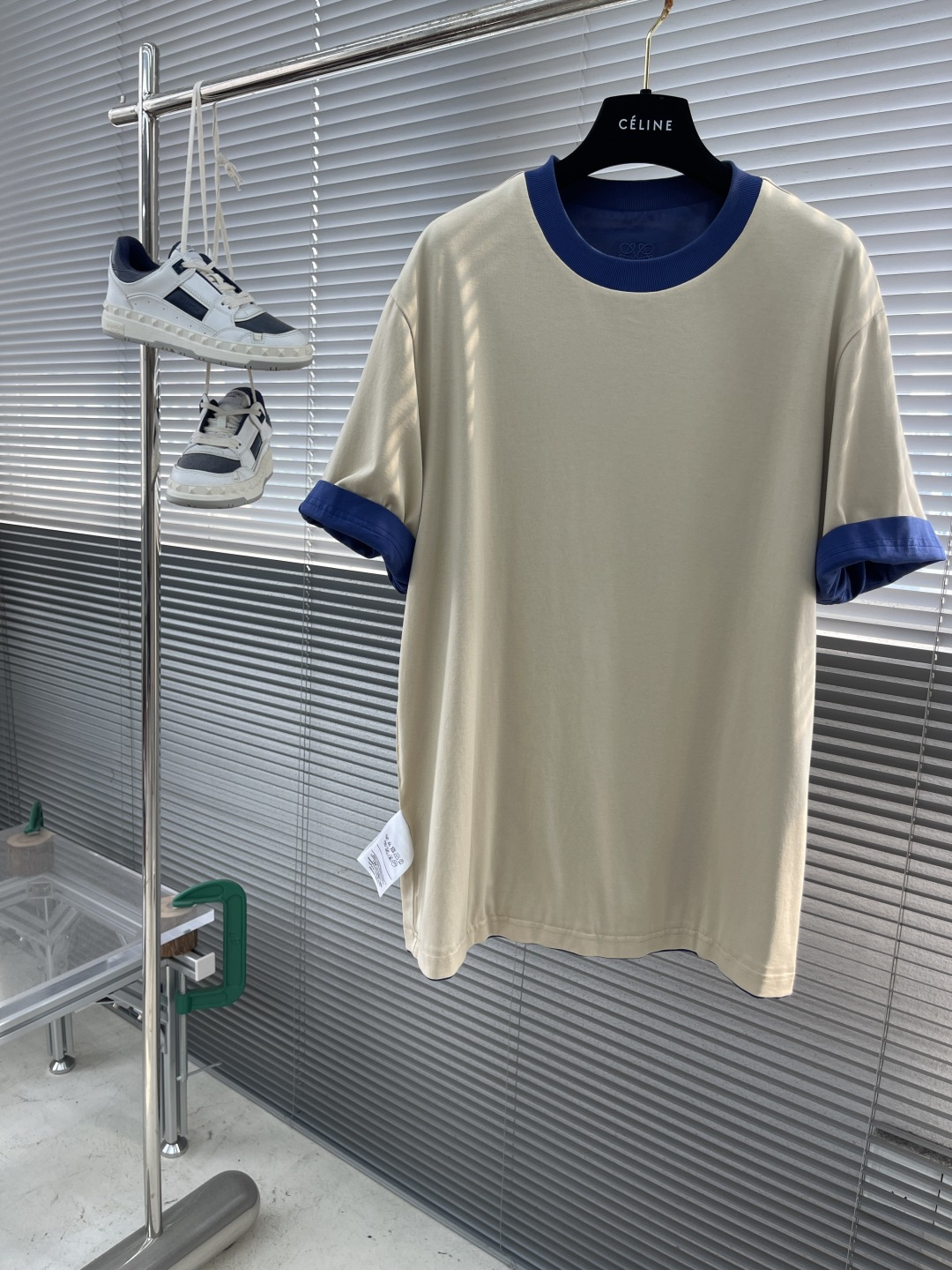 Loewe 2025 Spring/Summer Two-Tone Ringer T-Shirt, Reversible Design