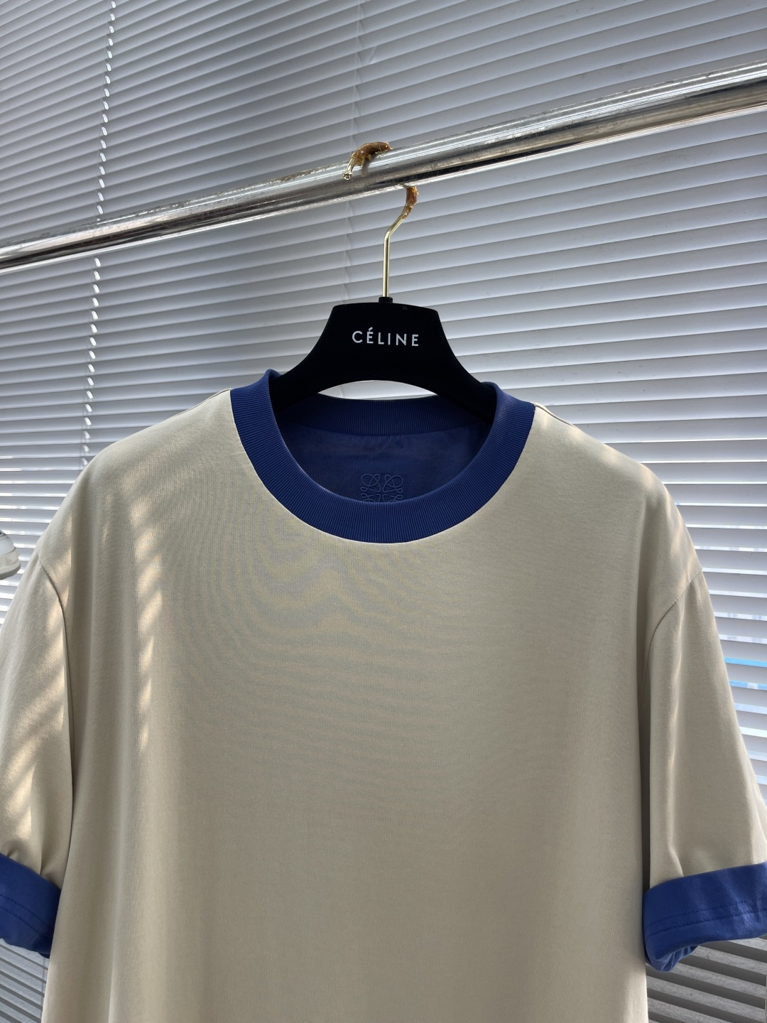 Loewe 2025 Spring/Summer Reversible T-Shirt with Embroidered Logo 2 cmp i1746783848404 9299 0 6