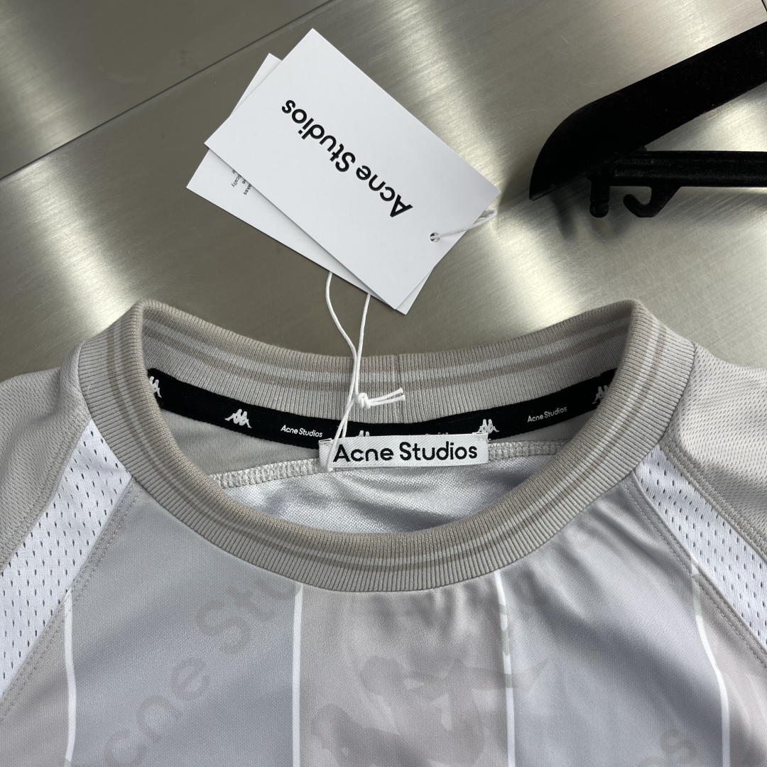 Acne Studios x Kappa Grey Athletic Tee - Moisture-Wicking Fabric 3 cmp i1746788735551 5142 0 0