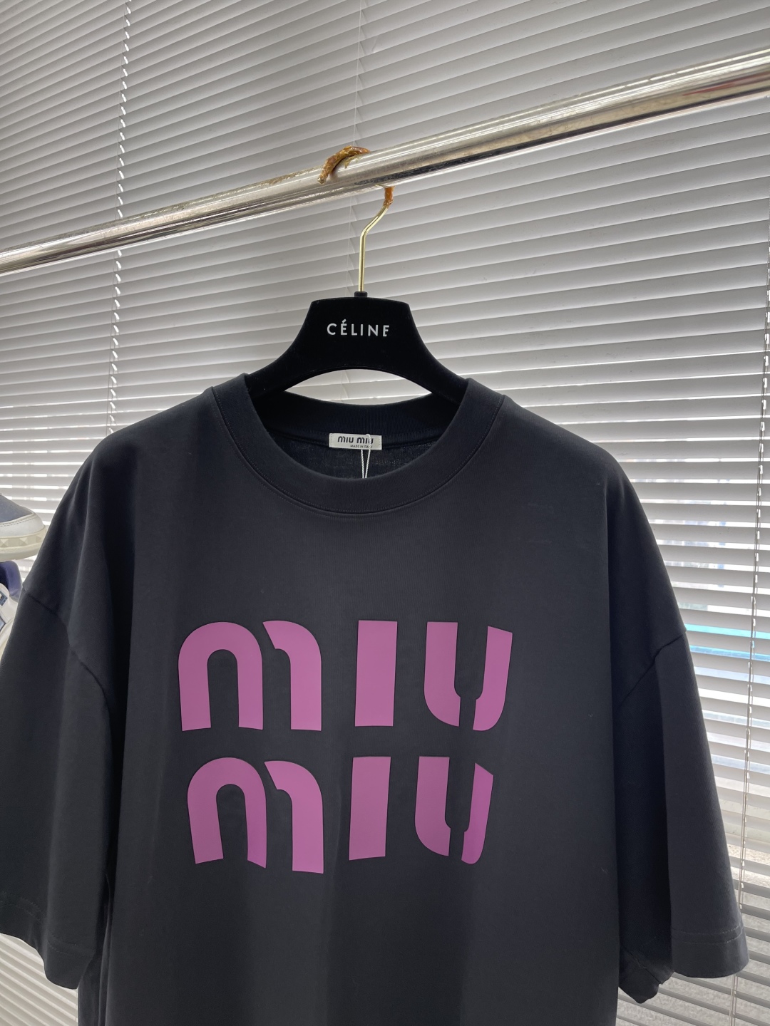 Miu Miu Oversized Logo Tee - Comfortable Cotton, Unisex Fit 2 cmp i1746955238041 3458 0 6