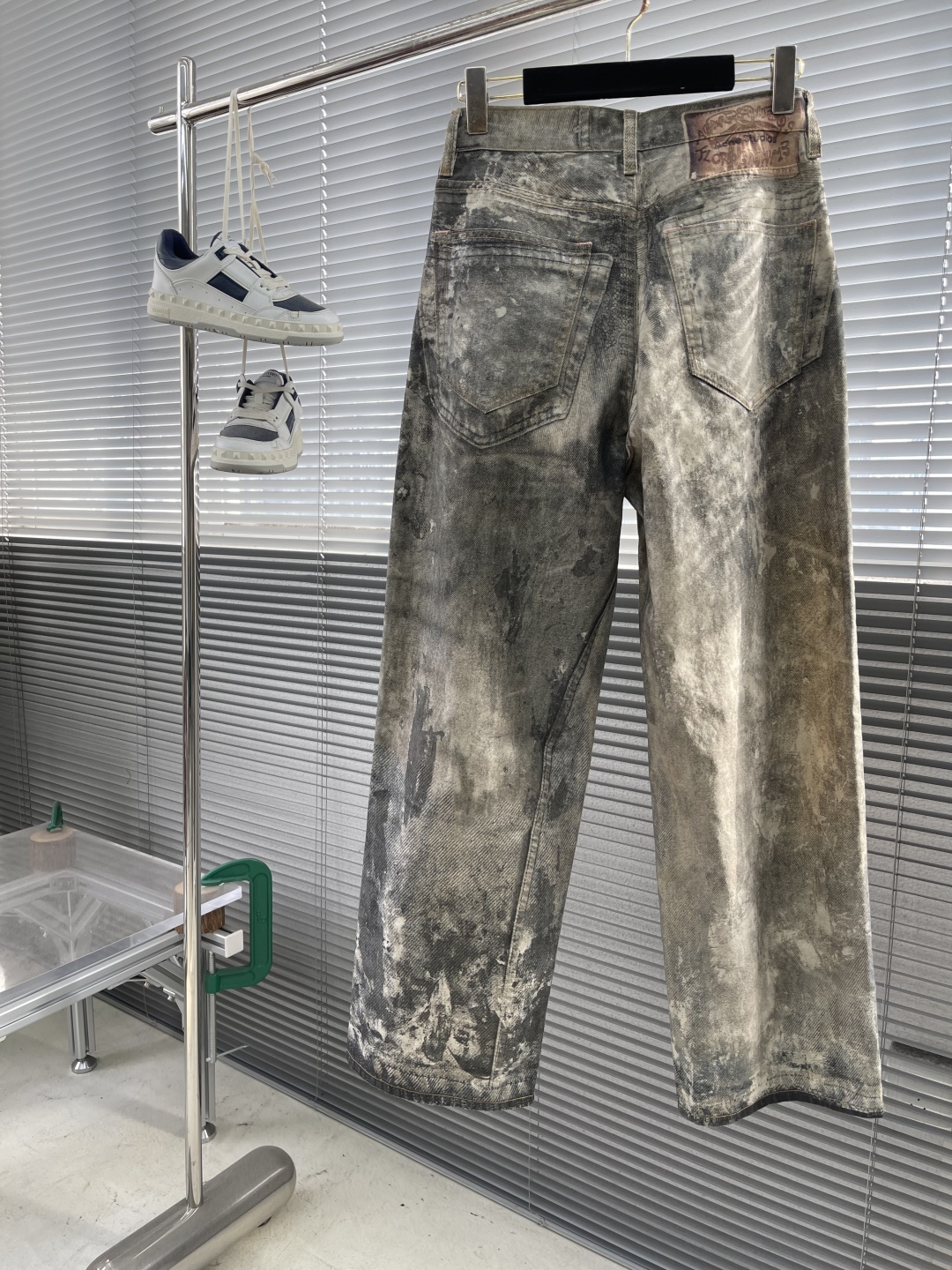 Acne Studios 1981 Cut Loose Jeans with Trompe L'Oeil Print 8 cmp i1746955329774 3050 0 7