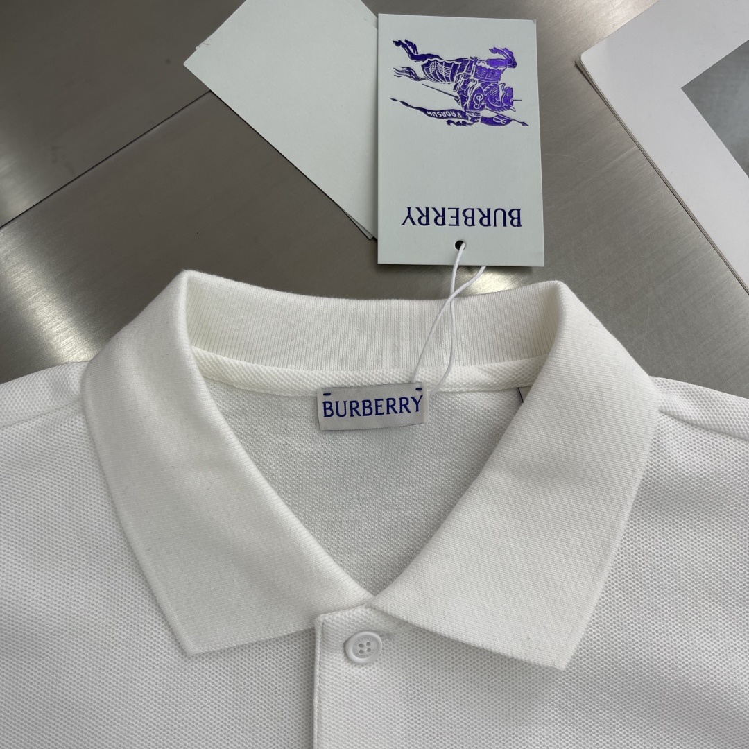 Burberry Men's Classic Fit Polo Shirt with Embroidered Equestrian Knight 3 cmp i1746957861969 5178 0 0