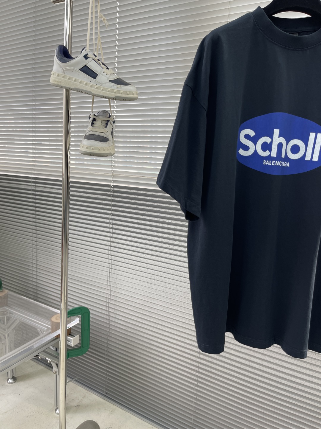 Balenciaga Scholl Logo Oversized T-Shirt | Unisex Short Sleeve Tee 2 cmp i1746958892783 3687 0 6