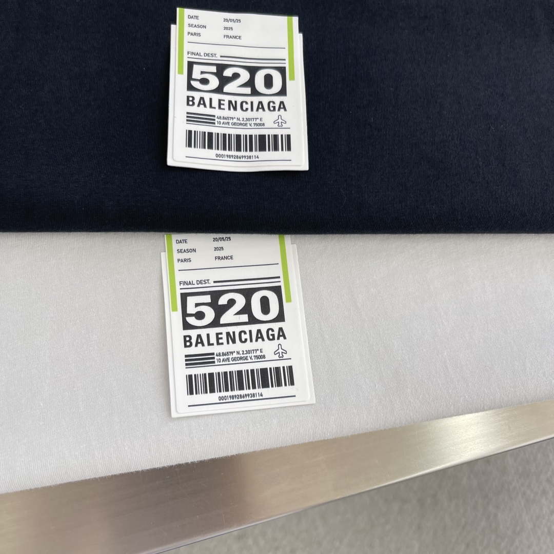 Balenciaga 25SS Airport Tag Distressed White Jersey Knit Medium Fit T-Shirt 5 cmp i1747054430517 9027 0 4