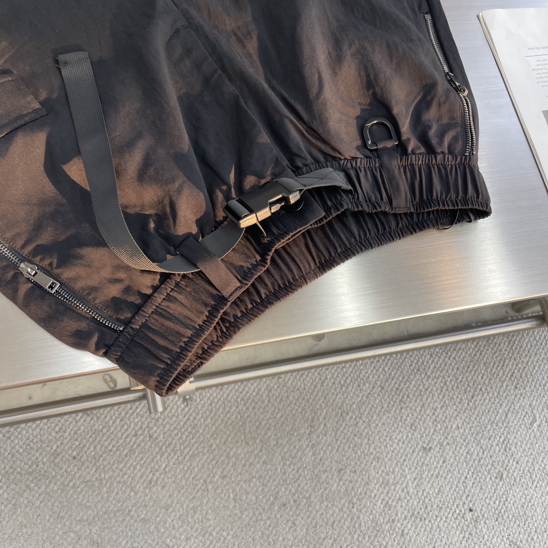 Yamamoto’s Influence on Fashion Evolution with Y-3 Collaboration - 图片 7