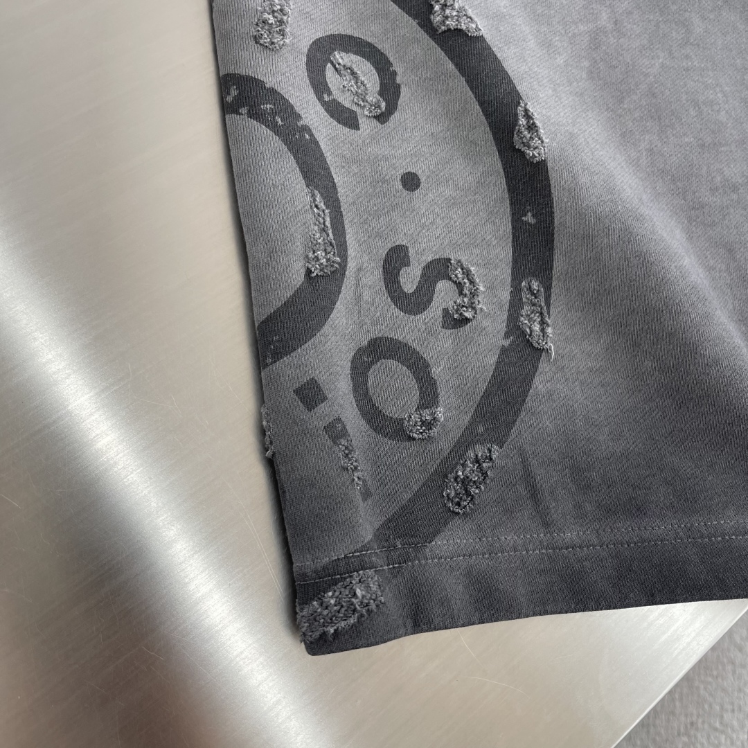 Acne Studio 25SS Spring Summer Shorts: 3D Burning Flowers, Cosmopolitan Design, Pure Cotton. - 图片 7