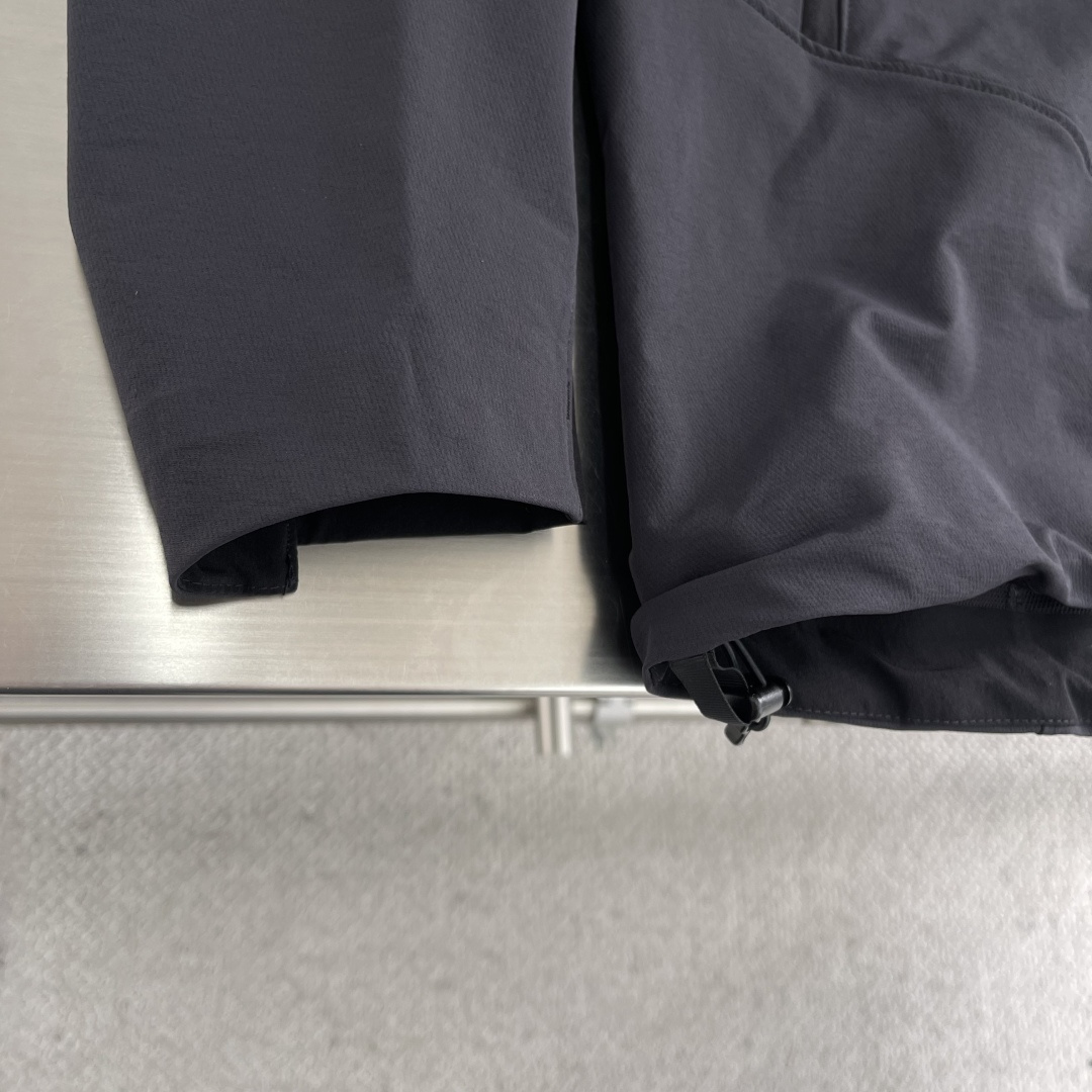-🐦 鸟家 Gamma Jacket系列立领外套刺绣男士软壳夹克外套!!户外功能性面料，与众不同的设计感