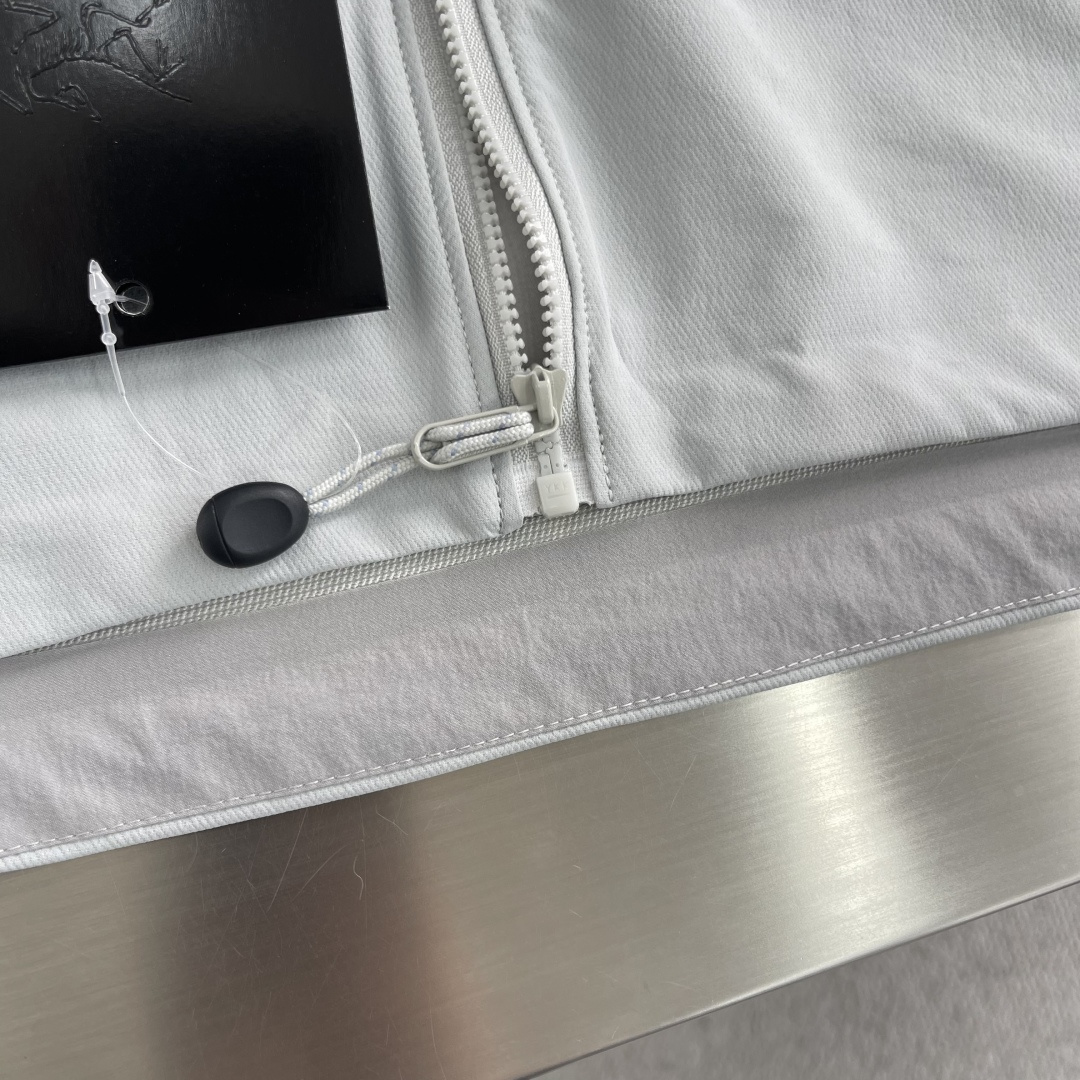 -🐦 鸟家 Gamma Jacket系列立领外套刺绣男士软壳夹克外套!!户外功能性面料，与众不同的设计感